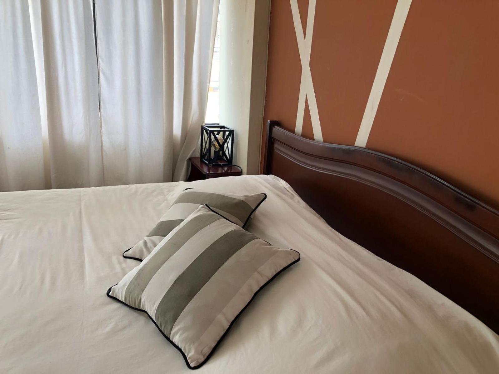 Gh Plaza Hotell Riobamba Rum bild